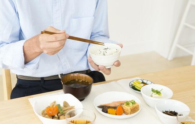 日常健康飲食中，葷素食如何搭配？